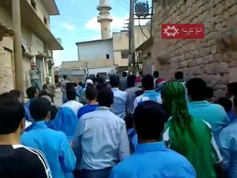 فري برس حلب عندان مظاهرة تلاميذ المدارس 25 9 2011