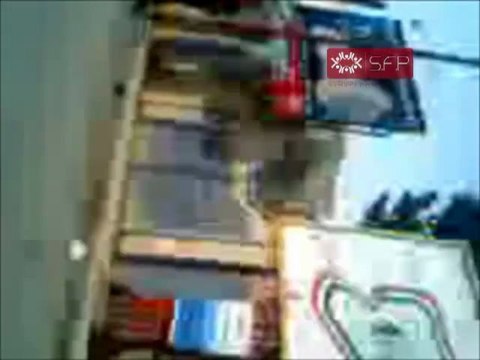 مدينة ادلب التواجد الأمني أمام مدرسة المتنبي 28 9 2011