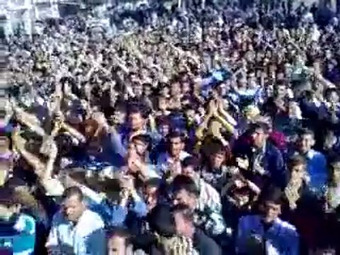 فري برس حماة كرناز مظاهرة حاشدة خلال تشييع الشهيد حسين علي حمشو 6 10 2011