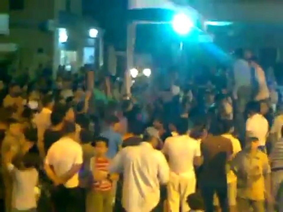 فري برس   درعا الحراك مسائيات الثوار في ثلاثاء الوفاء لطل الملوحي 11 10 2011