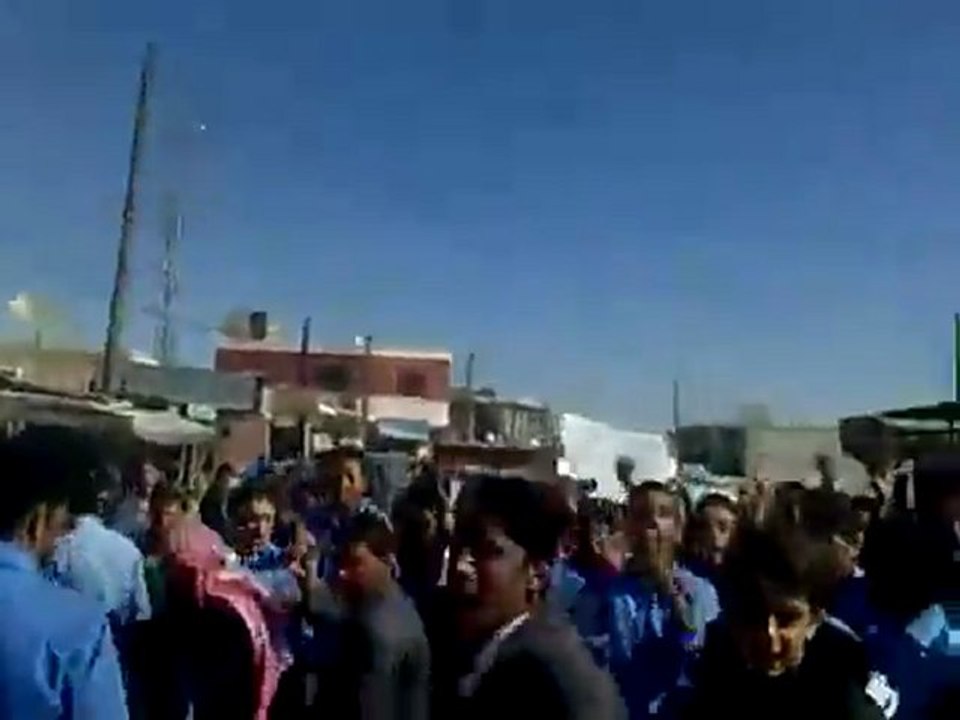 فري برس   إدلب   سنجار  مظاهرة طلابية 20 10 2011 ج3