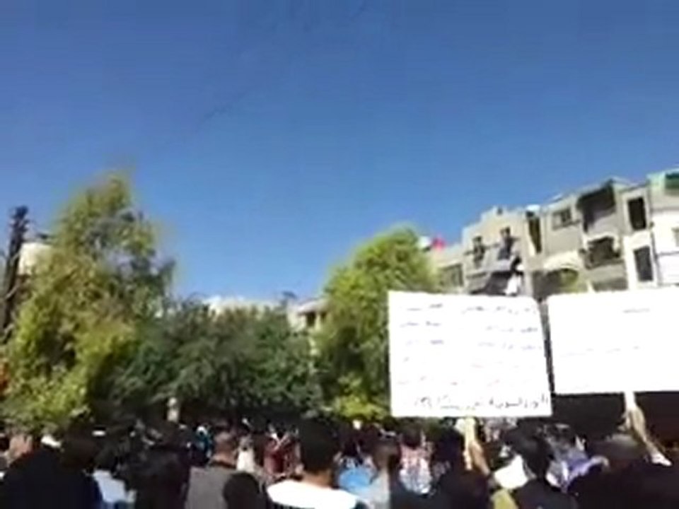 فري برس    مظاهرات زملكا ضد النظام المجرم 21 10 2011 ج4