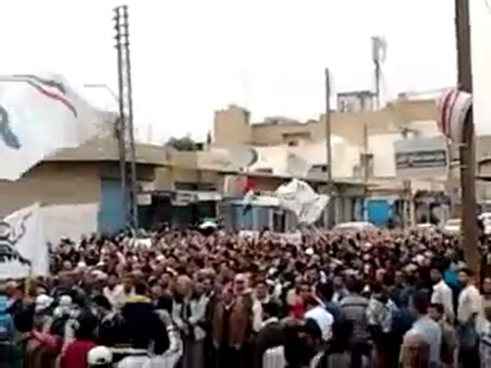 فري برس   القامشلي   جمعة الحظر الجوي 28 10 2011 ج1