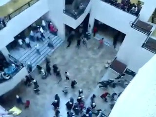 فري برس   درعا جامعة درعا كلية الاقتصاد مظاهرة داخل الكلية يفضها الأمن 31 10 2011