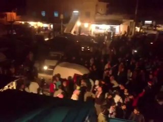 فري برس   حلب   عندان    استقبال المعتقلين المحررين 2 11 2011