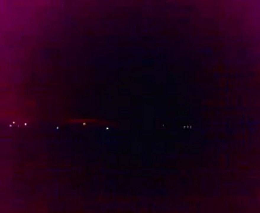 فري برس   حمص بابا عمرو اصوات التكبير واصوات اطلاق الرصاص والقذائف جمعة الله اكبر 4 11 2011