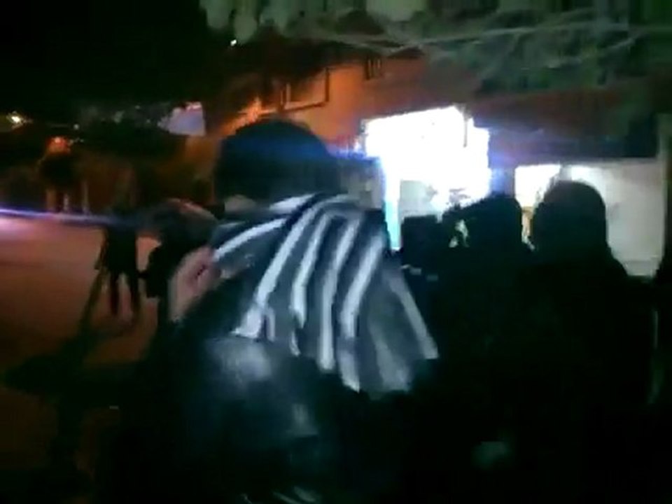 فري برس   ريف دمشق النبك مسائية أول أيام عيد الاضحى المبارك   6 11 2011