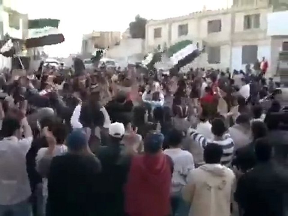 فري برس   حوران الجيزة مظاهرة النصرة لحمص ثالث أيام العيد في 8 11 2011
