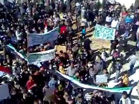 فري برس ادلب معرة النعمان قرية حنتوتين مظاهرة يوم 9 11 2011