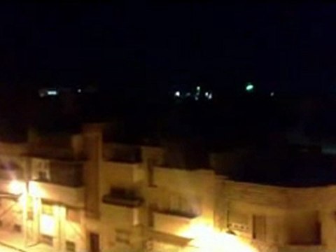 فري برس حماة القصف العشوائي على المدنيين مع أصوات التكبير 10 11 2011