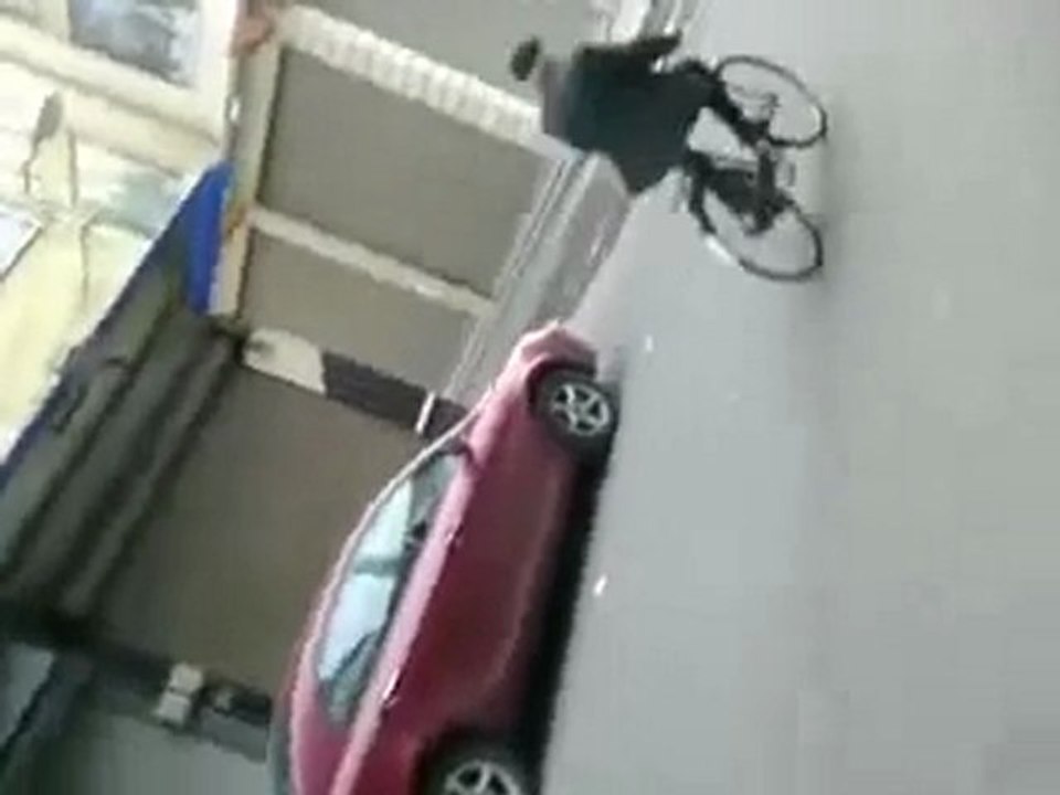 فري برس   حمص الدبلان الاضراب العام في شارع الدبلان 10 11 2011