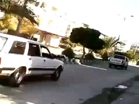 فري برس بانياس تجول سيارت الامن والشبيحة في الشوارع 11 11 2011