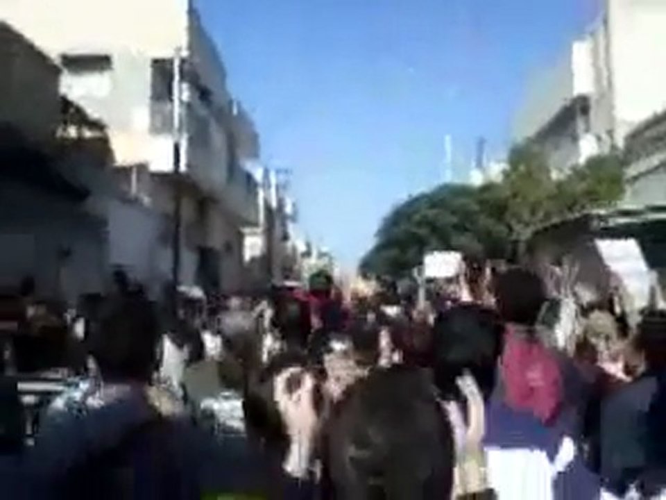 فري برس   حماة اشاوس حي جنوب الملعب في جمعة تجميد العضوية 11 11 2011 ج2