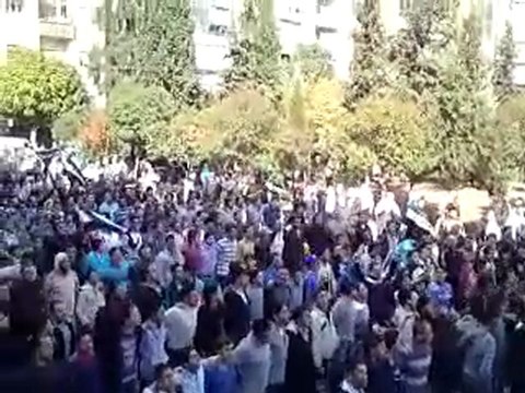 فري برس حمص القصور جمعة تجميد العضوية مطلبنا 11 11 2011 ج2