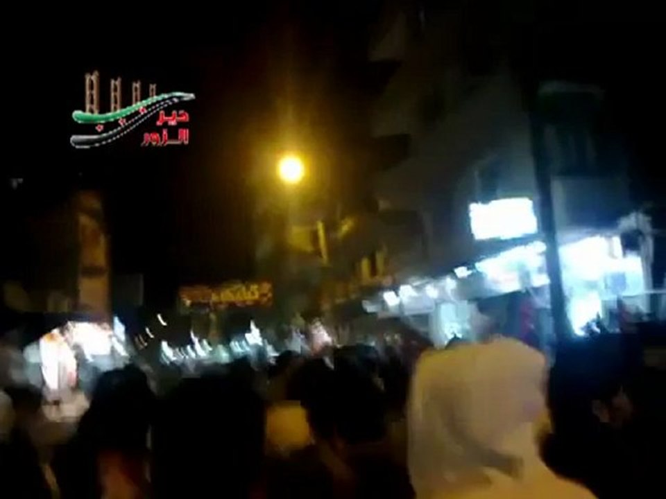 فري برس   ديرالزور مسائية حي الجبيلة مع المطالبة بالحماية الدولية للمدنيين  12 11 2011