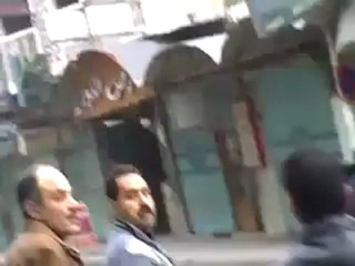 فري برس   حماة   اطلاق رصاص على المتظاهرين في شارع المرابط 13 11 2011
