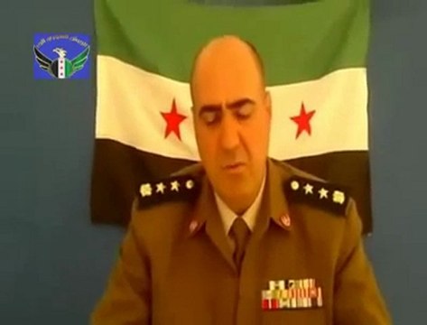 فري برس ‫انشقاق العقيد عرفات رشيد الحمود 13 11 2011