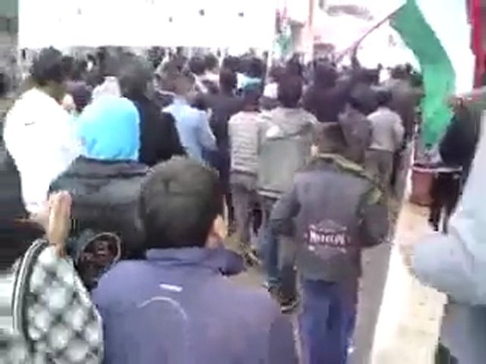 فري برس   ااحرار مدينة الدرباسية في جمعة طرد السفراء 18 11 2011 ج2