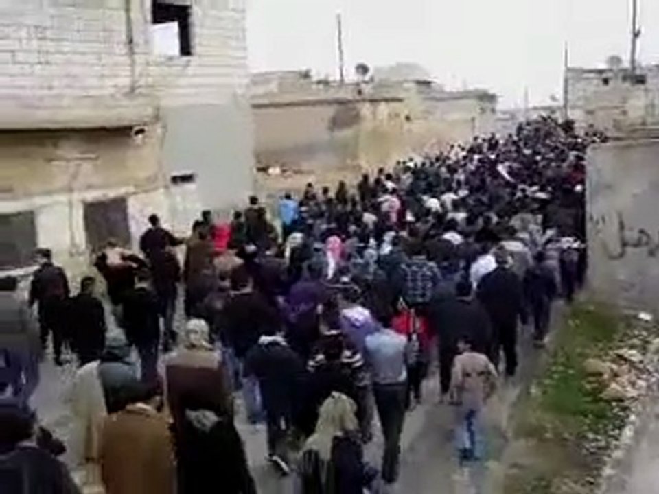 فري برس   ادلب حزانو جمعة طرد السفراء 18 11 2011