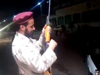 فري برس   ثوار ليبيا بتوعودون بشار الاسد
