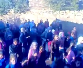 فري برس   ادلب   ابديتا  مظاهرة طلابية بقرية ابديتا 24 11 2011