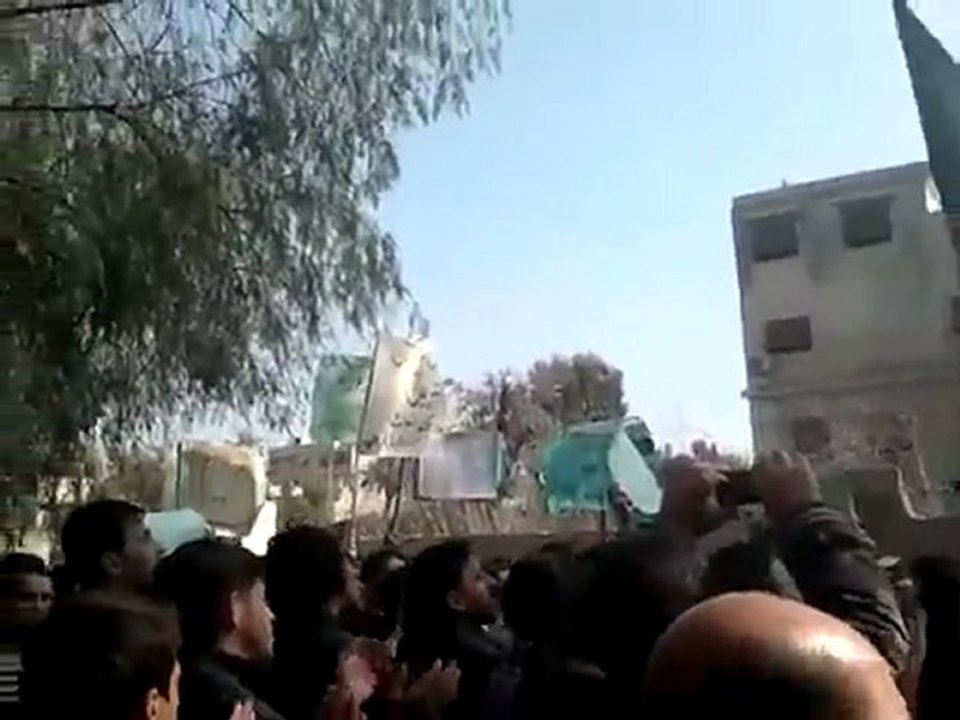فري برس   ريف دمشق عربين مظاهرات جمعة الجيش الحر يحميني 25 11 2011