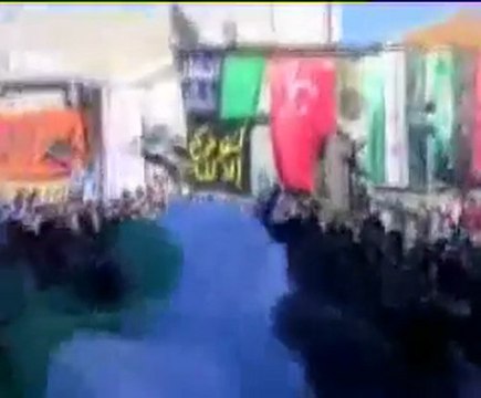 فري برس حمص باب هود حرق علم كبير لروسيا 25 11 2011