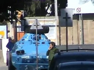 فري برس   الإنشاءات شارع البرازيل إنتشار المدرعات والشبيحة لقمع المظاهرات 25 11 2011