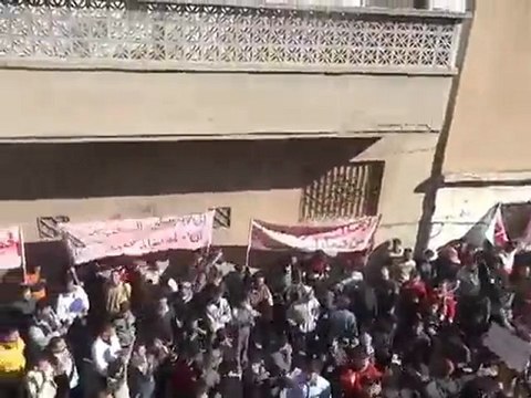 فري برس حماة مظاهرة حي الحميدية جمعة الجيش الحر يحميني 25 11 2011