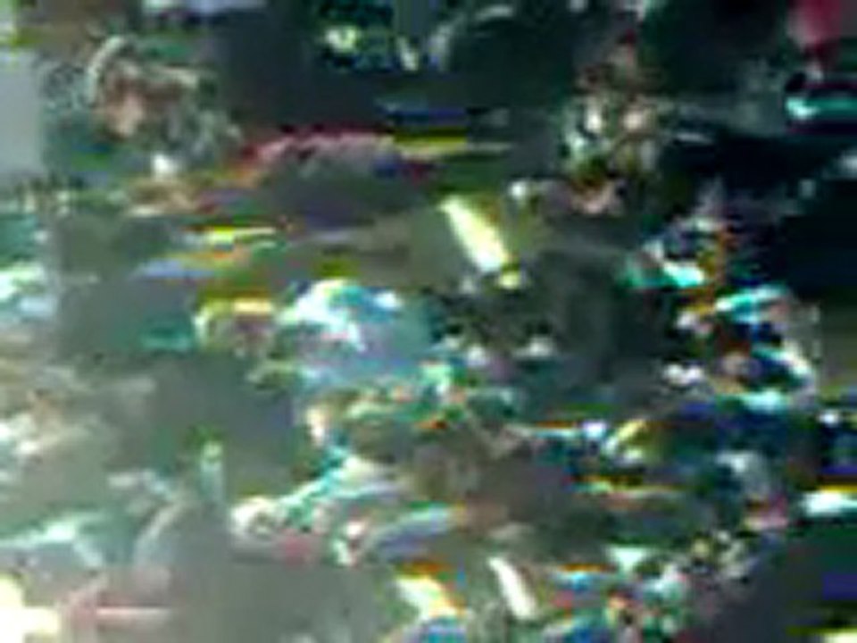 فري برس   حماه حي الحميدية جمعة الجيش الحر يحميني 25 11 2011 ج2