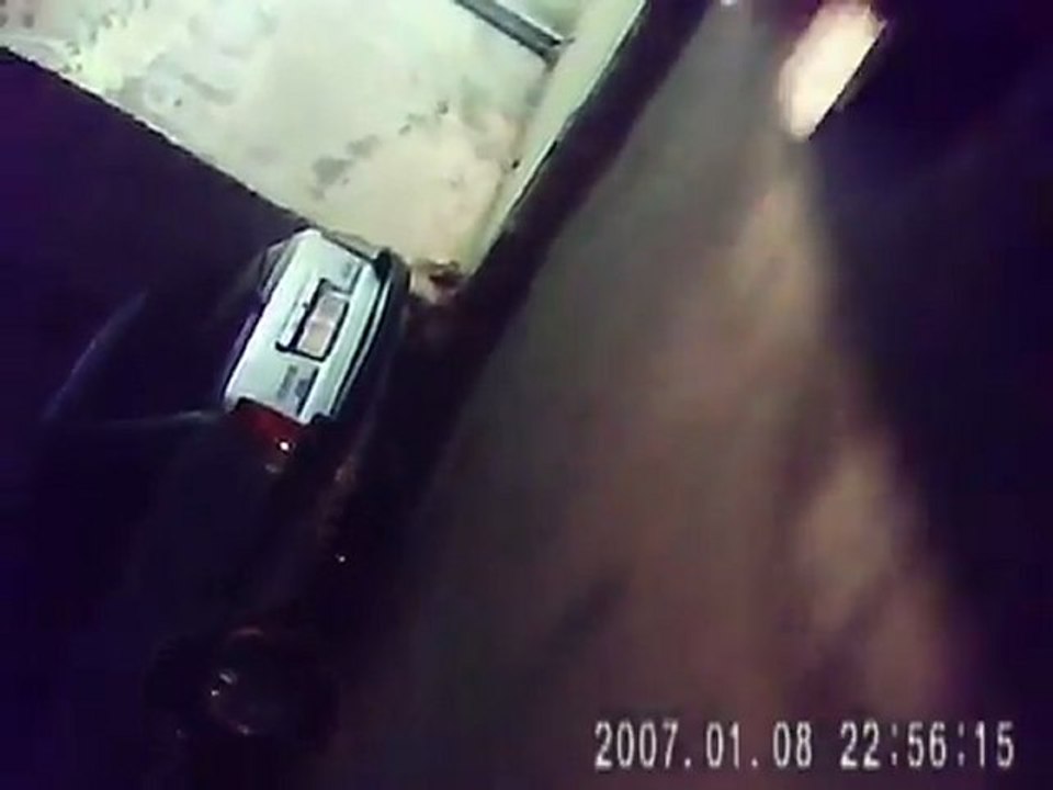 فري برس   دخول سيارات الأمن و الشبيحة إلى حي القدم الدمشقي السبت 26 11 2011