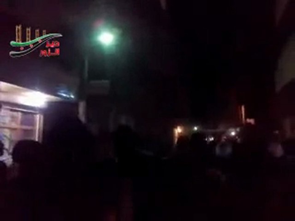 فري برس   دير الزور مظاهرة مسائية حي الجبيلة 28 11 2011