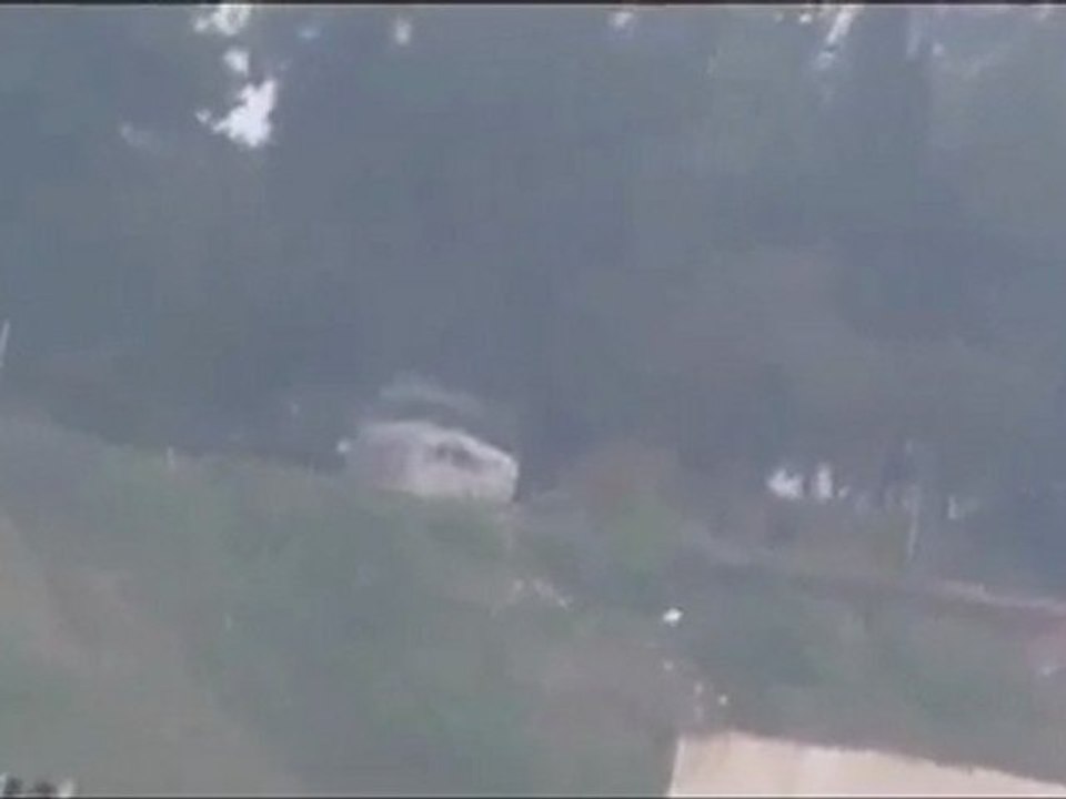 فري برس   حماه القصف على باب قبلي و السواتر على قلعة حماه 24 1 2012