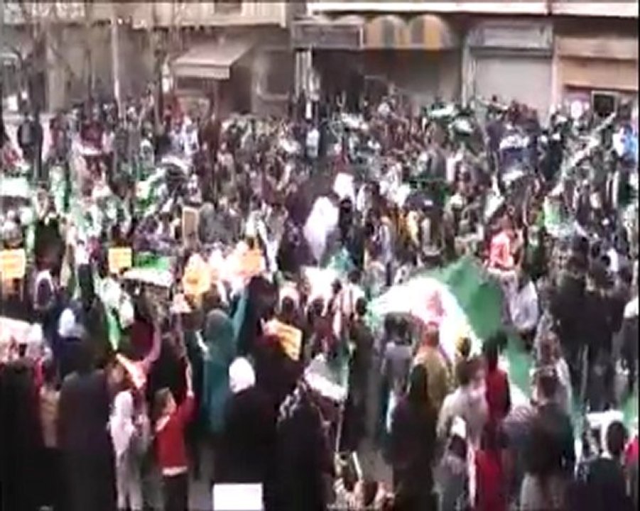 فري برس   حمص مظاهرة حي الخالدية يا حمص لاتهتمي بفديكي بروحي ودمي 29 11 2011