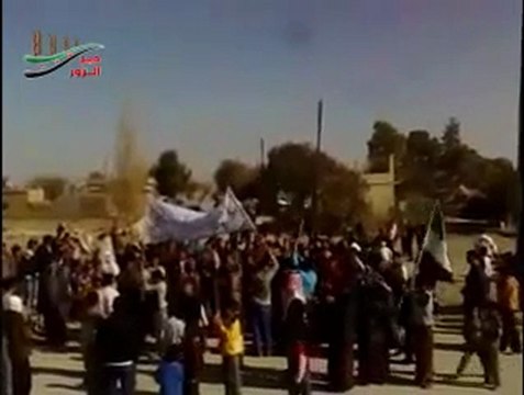 فري برس دير الزور الطيانة أحرار الطيانة في جمعة المنطقة العازلة مطلبنا 2 12 2011