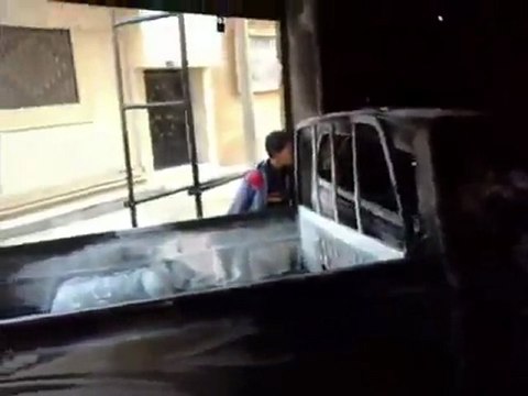 فري برس حمص كرم الزيتون آثار القصف 5 12 2011