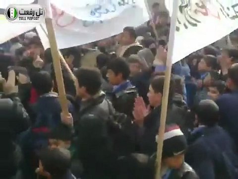 فري برس تل رفعت مظاهرة طلابية حاشدة في اربعاء نصرة الطلاب الاحرار 7 12 2011 ج1