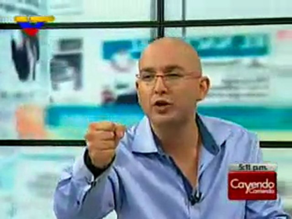 (VIDEO) Cayendo y Corriendo 23.01.2012  1/3