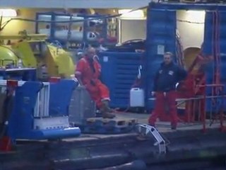 Salvage begins on Costa Concordia