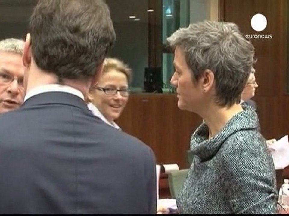 Eurozone ministers fail to agree Greek debt deal