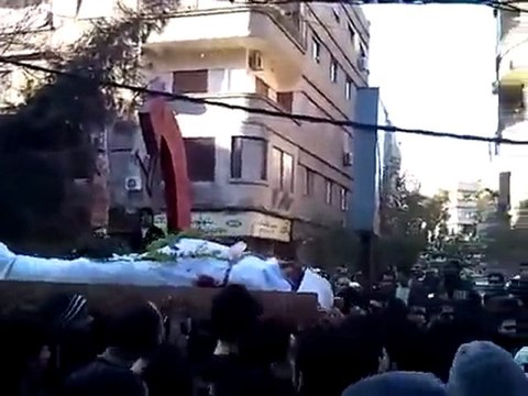 فري برس ريف دمشق زملكا تشييع الشهيد البطل محمد رسلان 10 12 2011 ج6