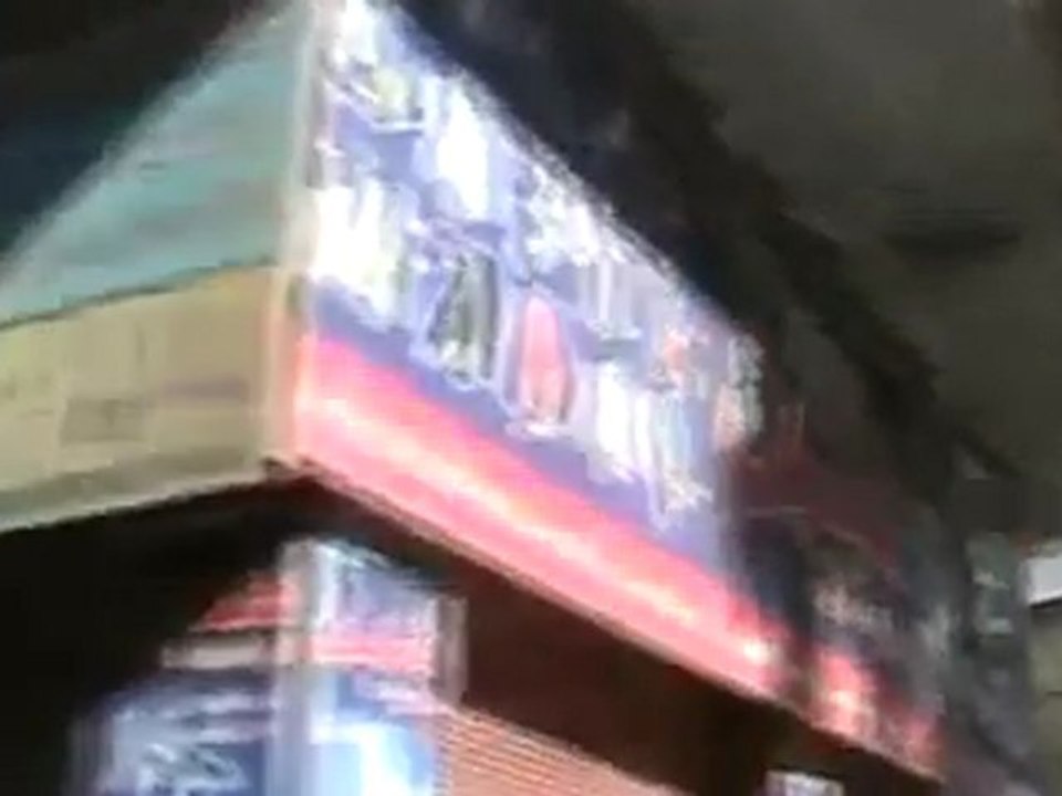 فري برس   حمص أحد الأضراب الأضراب بحي القرابيص اضراب كامل 11 12 2011