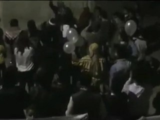 فري برس   حماة مسائية الفراية أغنية يامو بشار اخر أيامو 13 12 2011