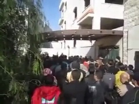 فري برس حماة طريق حلب جمعة الجامعة العربية تقتلنا 16 12 2011