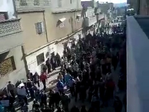 فري برس حماه حي الحميدية جمعة الجامعة العربية تقتلنا 16 12 2011 ج3