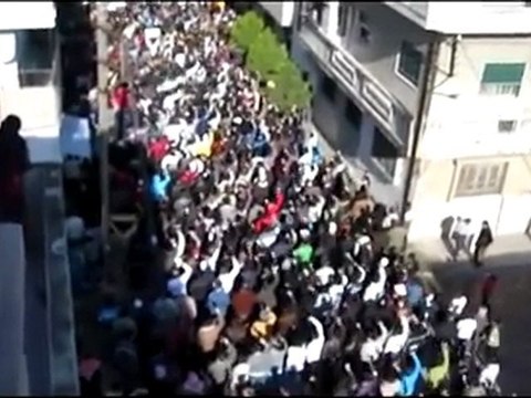 فري برس حمص المحتلة أحرار الوعر جمعة الجامعة العربية تقتلنا 16 12 2011