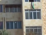 فري برس   حلب   كلية الهندسة المعلوماتية   رفع علم الاستقلال 20 12 2011