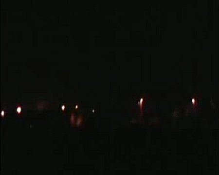 فري برس حمص حي الخالدية إطلاق نار كثيف على الحي من قبل قوات الأسد الغادرة 23 12 2011