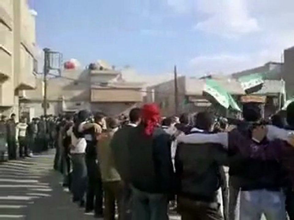 فري برس   ريف دمشق دوما مظاهرة في جمعة بروتوكول الموت 23 12 2011