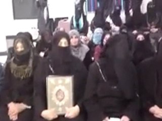 فري برس   اعتصام حرائر مضايا رداً على جرائم النظام 24 ديسمبر 2011 24 12 2011